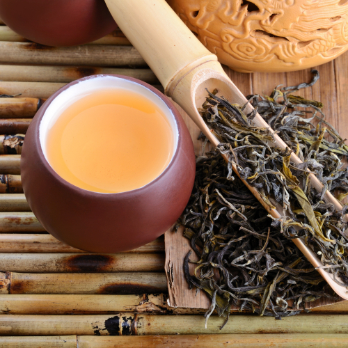 Tận Hưởng Trà Ô Long  –  Tận hưởng Trọn Vẹn Hương Vị Và Cảm Xúc