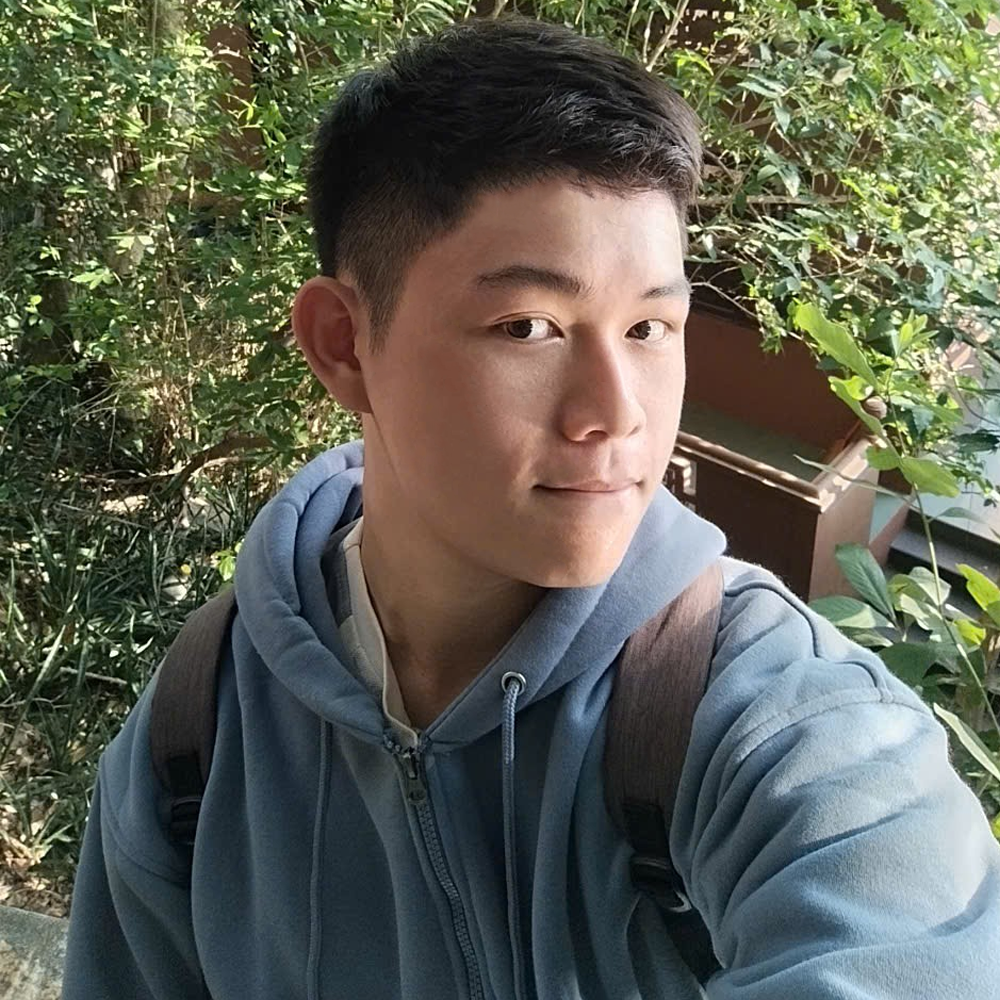 Lê Đức Anh-TH2-K13